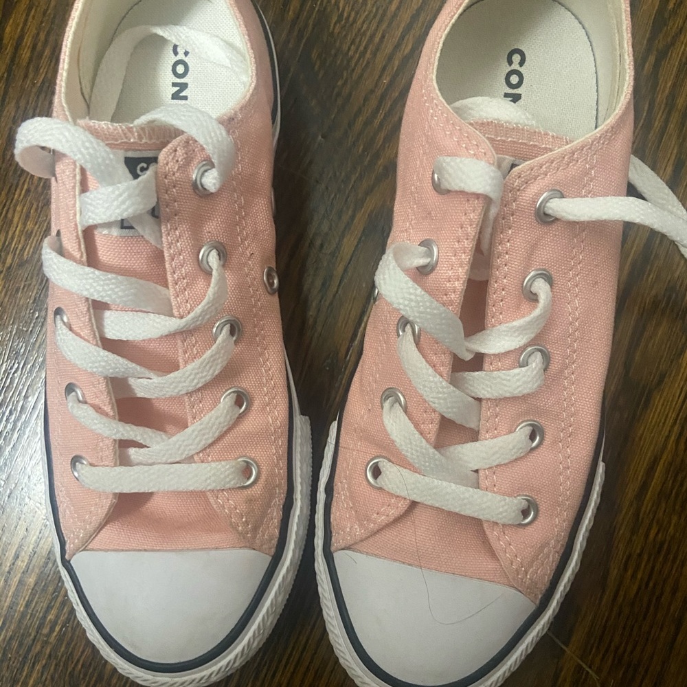Girls pale pink Converse shoes